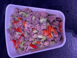 Rindfleischsalat (Rindfleischsalat: Rindfleischsalat mit Mais und Paprikamix 500gr Beutel (400gr Abtropfgewicht))